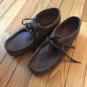 Women’s Clark’s original wallabees